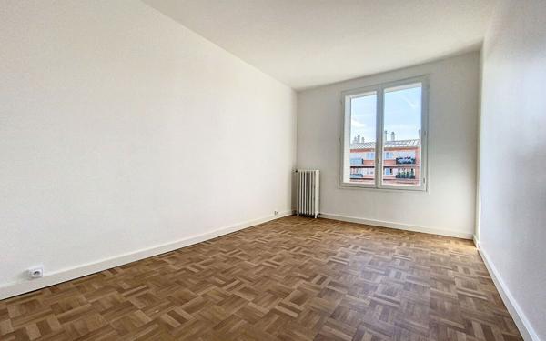 Appartement à louer    2 pièces •  Joinville-le-Pont