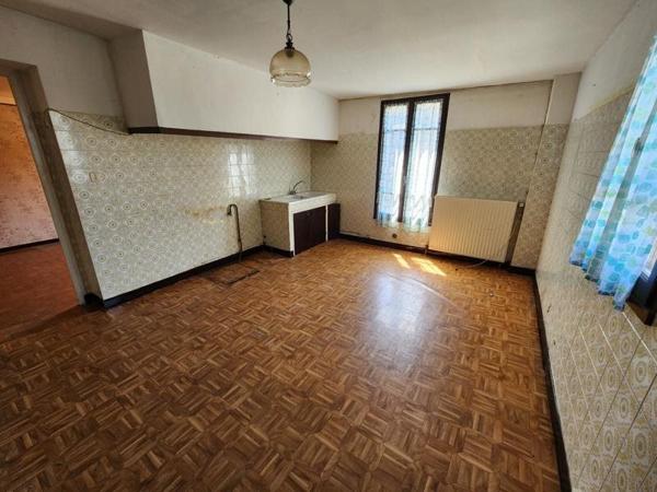 Maison à vendre 144 450 € Mirepoix 8 p 165 m² DPE D