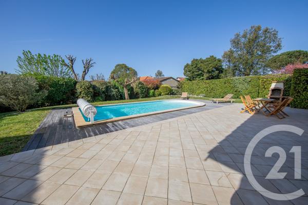 Maison à vendre  6 pièces - 146,41 m 2   ST MEDARD EN JALLES  - 33