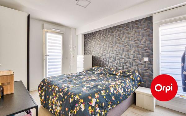 Appartement à vendre    5 pièces • 101,88 m2 Lyon 8