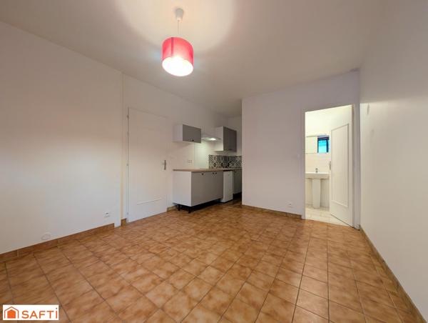 Immeuble avec 4 studios : opportunité d'investissement unique à Longny les Villages !