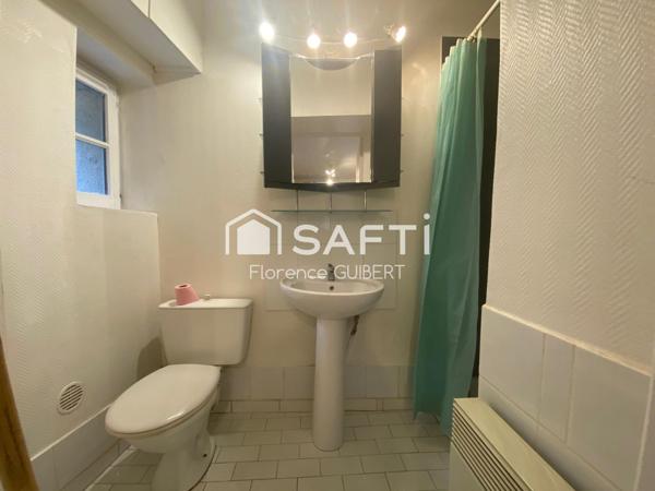 Studio / 2 pièces plein de charme en centre ville