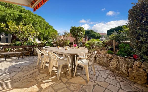 Appartement à vendre    4 pièces • 98,49 m2 Fréjus