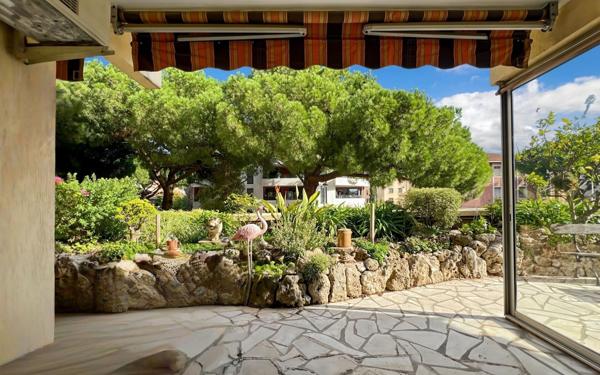 Appartement à vendre    4 pièces • 98,49 m2 Fréjus