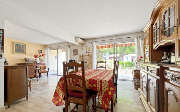Appartement à vendre    4 pièces • 98,49 m2 Fréjus