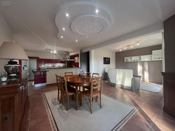 Maison individuelle à vendre à Ploërmel dans le Morbihan (56800), ref : VM3380-56044