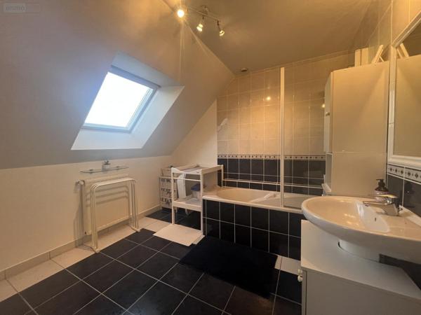 Maison individuelle à vendre à Ploërmel dans le Morbihan (56800), ref : VM3380-56044