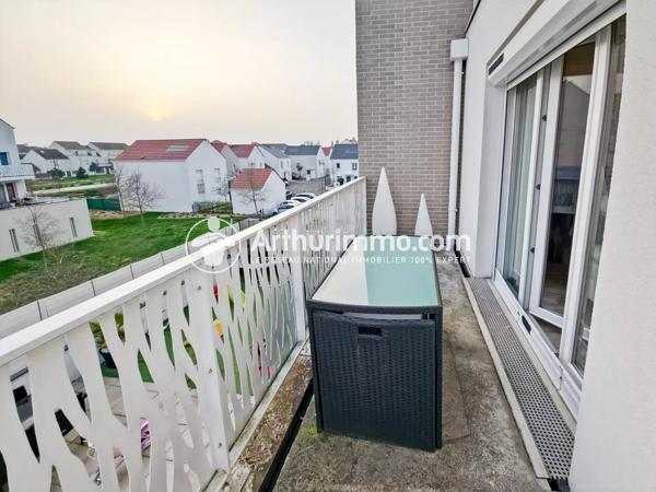 Vente                                                      Appartement
                        
                     3 pièces                      61 m2                     à Saint-Pierre-du-Perray
