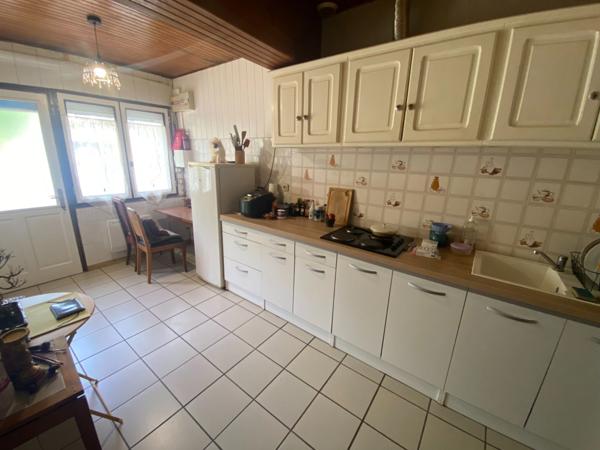 Appartement de 2 pièces avec balcon/terrasse centre historique de SAINT SEVER (40)