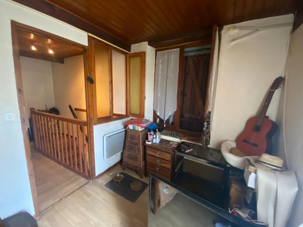 Appartement de 2 pièces avec balcon/terrasse centre historique de SAINT SEVER (40)