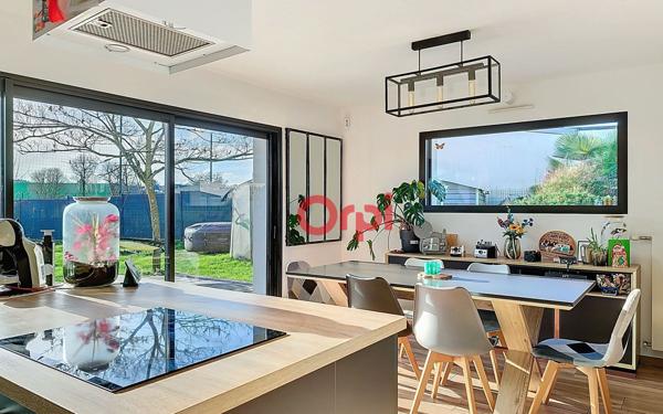 Maison à vendre    5 pièces • 100 m2 Elven