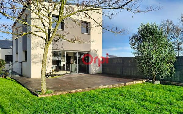 Maison à vendre    5 pièces • 100 m2 Elven