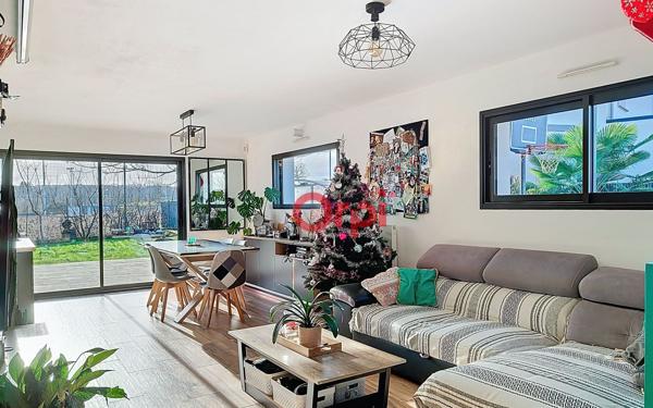 Maison à vendre    5 pièces • 100 m2 Elven