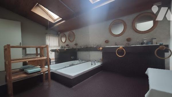 VIMY : Pavillon individuel d'architecte