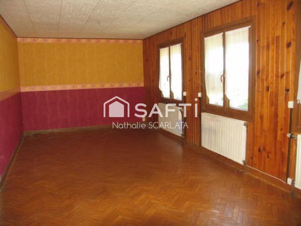 MAISON 3 CHAMBRES SUR SOUS-SOL AVEC GARAGE ET TERRAIN