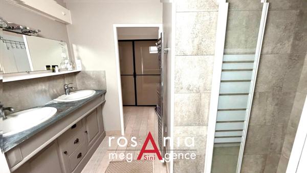Maison à LES SABLES-D'OLONNE, 85100 - 5 pièces 118m²