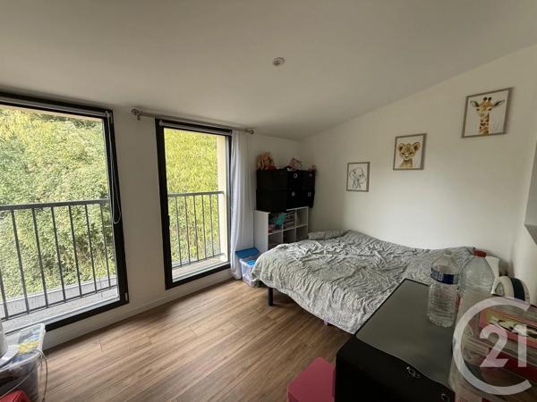 Appartement T3 à vendre  3 pièces - 67,42 m 2   SERAINCOURT  - 95