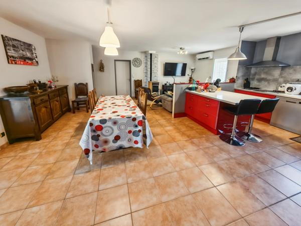Maison à vendre Saint-André-de-Sangonis – Villa 127 m² – 4 chambres – bureau – terrain 576 m² – terrasse – sans vis-à-vis