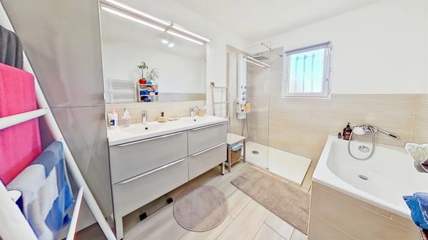 Maison à vendre Saint-André-de-Sangonis – Villa 127 m² – 4 chambres – bureau – terrain 576 m² – terrasse – sans vis-à-vis