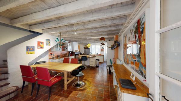 MAISON DE CHARME À PALAJA AVEC PISCINE, proche CARCASSONNE