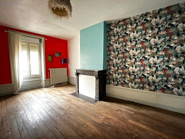 Maison de ville à vendre à Langres en Haute-Marne (52200), ref : SGAUR115116