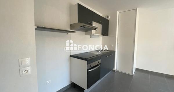 Location Appartement 3 pièces 62.2 m² - Billère 64140