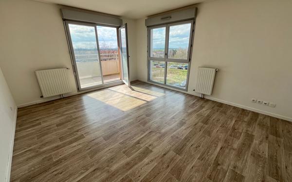 Appartement à vendre    4 pièces • 83,04 m2 Cergy