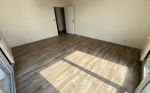 Appartement à vendre    4 pièces • 83,04 m2 Cergy