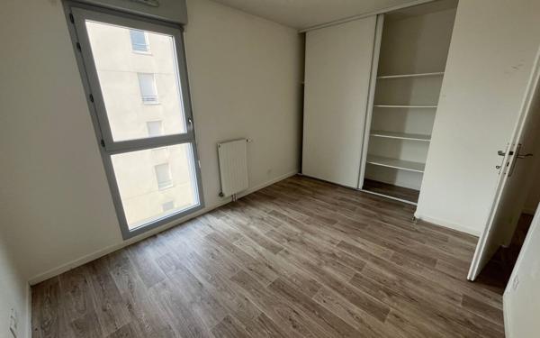Appartement à vendre    4 pièces • 83,04 m2 Cergy