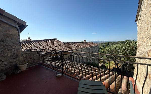 Maison à vendre    4 pièces •  Montréal