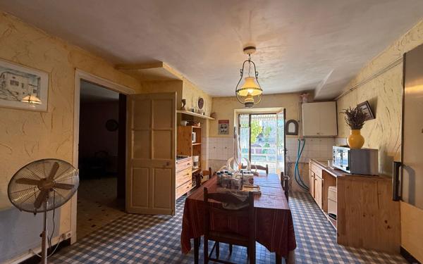 Maison à vendre    4 pièces •  Montréal