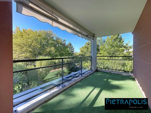 RARE dans résidence de 2006– Superbe T4 de 86,20 m² avec terrasse 10 m2, cave et garage – Le Vallon, Sainte-Foy-lès-Lyon