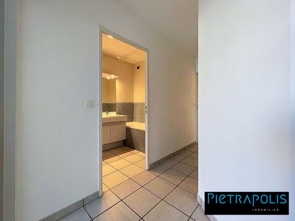 RARE dans résidence de 2006– Superbe T4 de 86,20 m² avec terrasse 10 m2, cave et garage – Le Vallon, Sainte-Foy-lès-Lyon