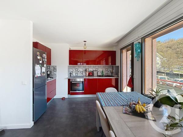 Appartement F4 à vendre  4 pièces - 76 m2 TANINGES - 74