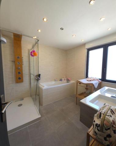 Maison de 138 m2 avec piscine