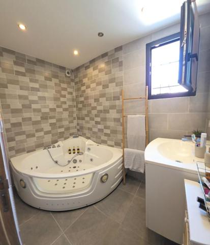 Maison de 138 m2 avec piscine