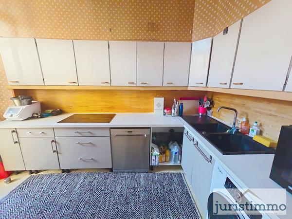 Orange (84100) À vendre – Grand appartement haussmannien au cœur d’Orange