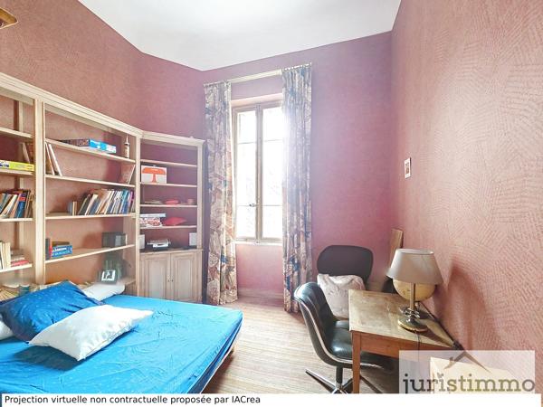 Orange (84100) À vendre – Grand appartement haussmannien au cœur d’Orange