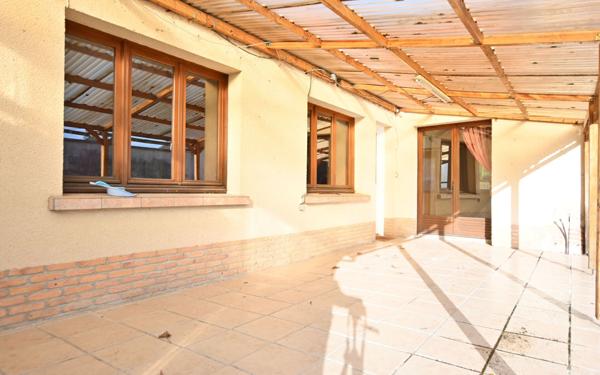 Maison à vendre    3 pièces •  Chépy