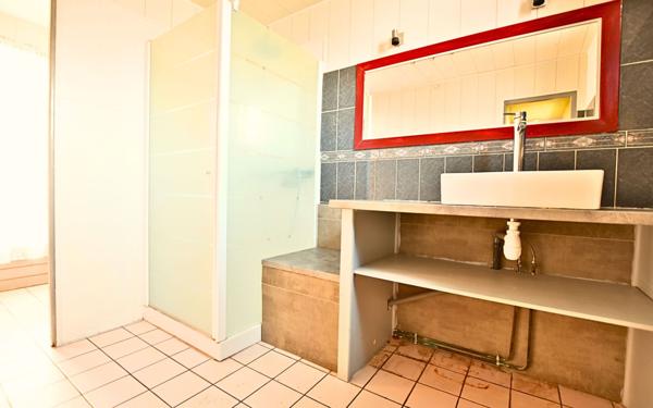 Maison à vendre    3 pièces •  Chépy