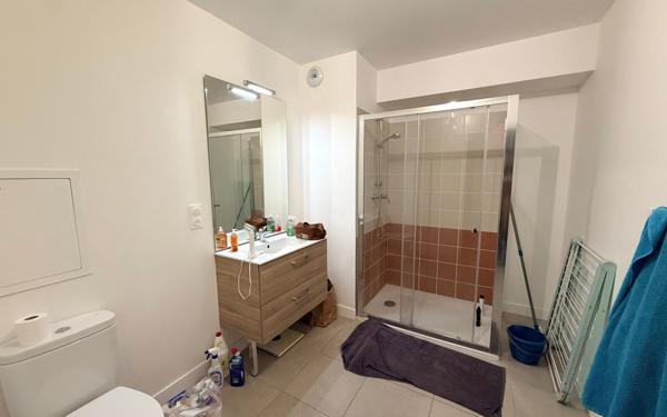 Appartement à louer    2 pièces •  Armentières