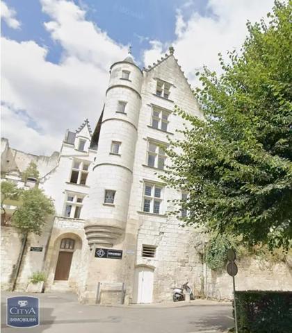 Appartement à louer 2 pièces 68.46m² Chinon (37500)
