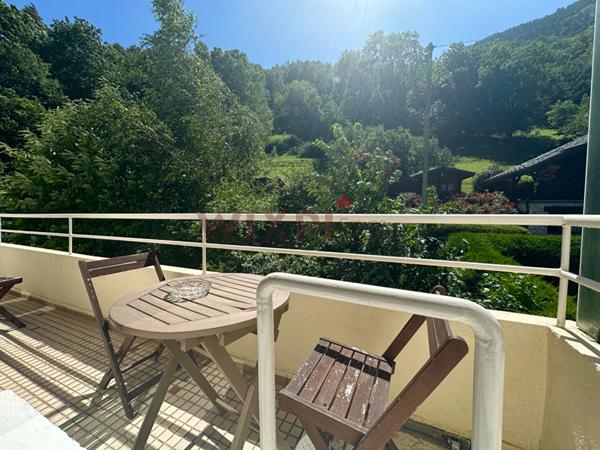 HOTEL/ IMMEUBLE DE 1200m2 , La lechere HOTEL/ IMMEUBLE DE 1200m2 , La lechere