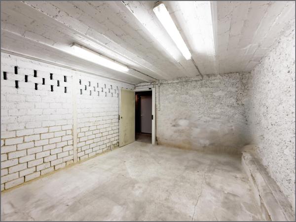 Cave 17 m² – Quartier Victor Hugo / Étoile - Paris 16