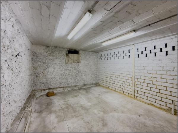 Cave 17 m² – Quartier Victor Hugo / Étoile - Paris 16