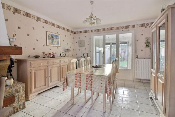 MAISON LOMME : 3 CHAMBRES ET JARDIN