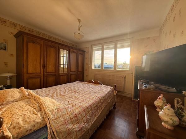 MAISON LOMME : 3 CHAMBRES ET JARDIN