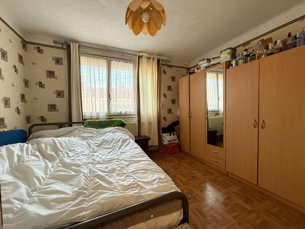 MAISON LOMME : 3 CHAMBRES ET JARDIN