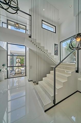 Maison à vendre à Saint-Raphaël dans le Var (83700), ref : 1000889 Maison à vendre à Saint-Raphaël dans le Var (83700), ref : 1000889