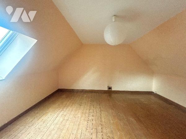 À VENDRE – MAISON DE CAMPAGNE À LANDIGOU